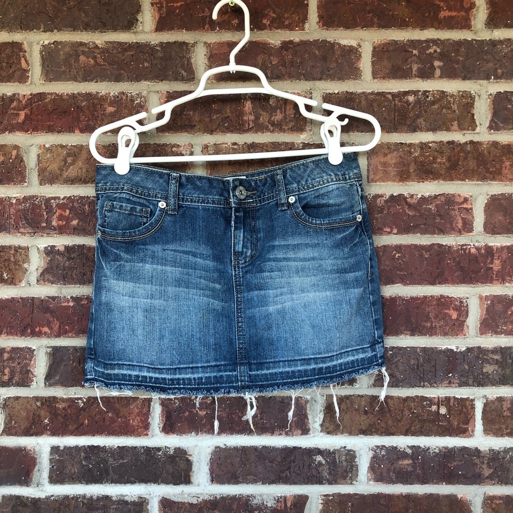 Juniors So Denim Skirt Frayed Ends Size 9